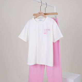 로에베 레플리카 아나그램 자수 로고 티셔츠 & 라인 와이드 팬츠 셋 | 명품 레플리카